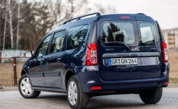 Dacia Logan I MCV 1.6 84KM 2012 Dacia Logan Dacia Logan 1.6 Ambiance 1.6 Benzyna 84KM, zdjęcie 26