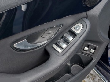 Mercedes Klasa C W205 Kombi Facelifting HYBRYDA 2.0 300 e 320KM 2020 Mercedes Klasa C 300 e 9G-TRONIC Avantgarde 320KM 2020r, zdjęcie 23