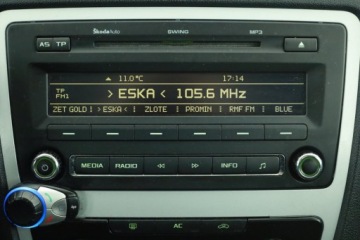 Skoda Octavia II Kombi 1.9 TDI PD 105KM 2009 Skoda Octavia 1.9 TDI, Salon Polska, Klima, zdjęcie 9