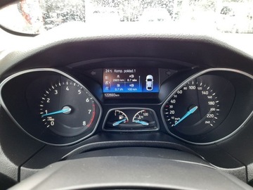 Ford Focus III Kombi Facelifting 1.0 EcoBoost 125KM 2016 Ford Focus 1.0 125 KM 100% Przebieg 100% Bezwypade, zdjęcie 22