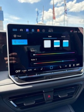 Volkswagen Tiguan III 2025 Volkswagen Tiguan Life 1.5 eTSI mHEV DSG Kamera 360 ACC Navi Hak LED, zdjęcie 19