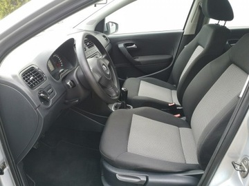 Volkswagen Polo V Hatchback 5d 1.2 TDI-CR DPF 75KM 2010 Volkswagen Polo 1.2 TDI 75KM # Klima # Parktronik, zdjęcie 14