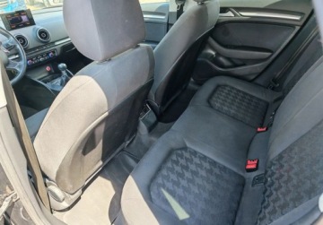 Audi A3 8V Hatchback 3d 1.4 TFSI 122KM 2013 Audi A3 Sportback 1.4 Benzyna 122KM, zdjęcie 32