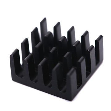 Radiator 14x14x8mm Czarny