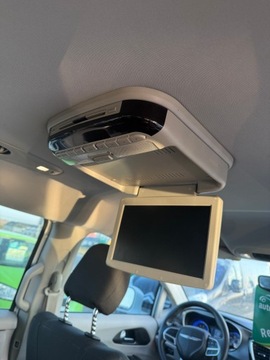 Chrysler Pacifica II 3.6 V6 291KM 2020 Chrysler Pacifica, 8 osób, zdjęcie 15