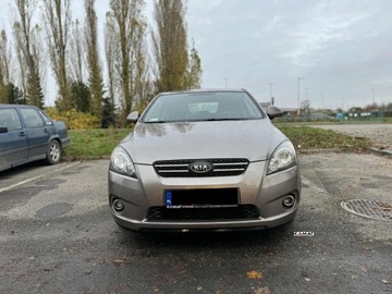 Kia Ceed I Hatchback 1.4 109KM 2008 Kia Ceed Kia Ceed 1,4 Benzyna Coupe Zamiana 1.4 Benzyna 109KM, zdjęcie 11