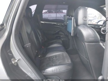 Porsche Cayenne III 2018 Porsche Cayenne GTS 2018 3.6l 3.6 Benzyna 440KM, zdjęcie 13