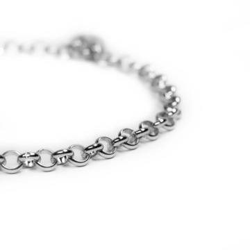 Браслет Магнификат, Марианское рабство