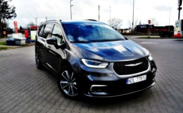 Chrysler Pacifica II 3.6 V6 291KM 2021 Chrysler Pacifica LPG - BRC , 8 miejsc, Zadbana 3.6 BenzynaLPG 291KM, zdjęcie 1