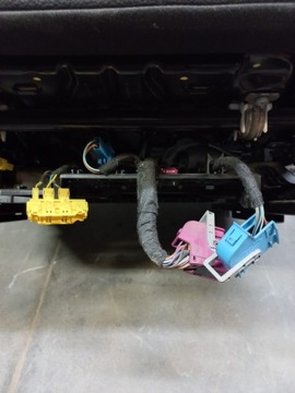 MERCEDES GLE W166 SEDADLA PŘEDNÍ PRAVÝ