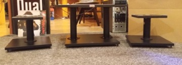 БАЗА, подставка ДЛЯ ЦЕНТРАЛЬНОГО СПИКЕРА, изготовленная по индивидуальному заказу.