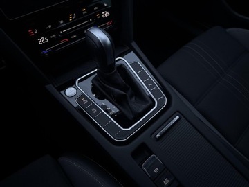 Volkswagen Passat B8 Variant Facelifting 2.0 TDI SCR 200KM 2022 Volkswagen Passat Alltrack, 2.0 TDI / 200KM, 4Moti, zdjęcie 17