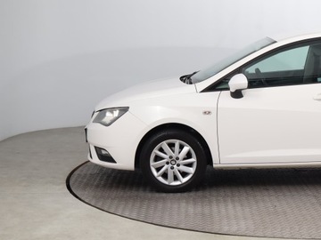 Seat Ibiza IV Hatchback 5d Facelifting 1.2 TSI 105KM 2014 Seat Ibiza 1.2 TSI, Salon Polska, Klima, zdjęcie 14