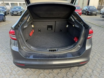 Ford Mondeo V Liftback Facelifting 2.0 EcoBlue 150KM 2019 Ford Mondeo 2,0 diesel 150KM salon polska, zdjęcie 16