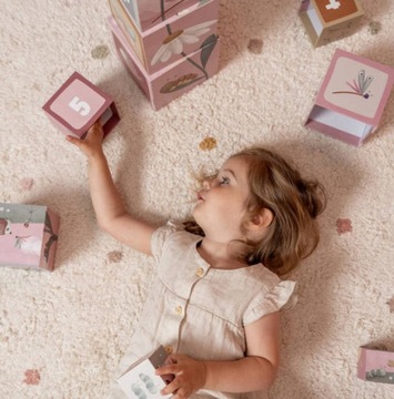 МАЛЕНЬКИЕ ГОЛЛАНДСКИЕ КАРТОННЫЕ БЛОКИ ПИРАМИДА ПИРАМИДА БАШНЯ