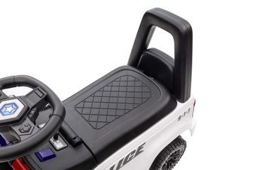 Поездка с Мегафоном QLS-993 Белый