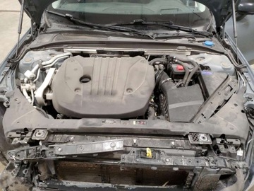 Volvo S60 III 2022 Volvo S60 B5 Momentum 2022 2.0L 2.0 Benzyna 247KM, zdjęcie 6
