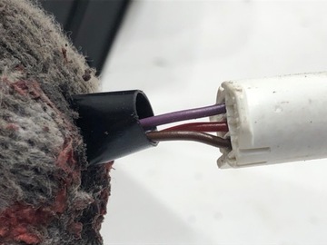 ZRCÁTKO PRAVÝ SUBARU JE IV HATCHBACK