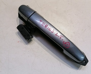 DAIHATSU TERIOS 06R - KLIKA VNĚJŠÍ LEVÝ ZADNÍ