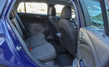 Opel Astra K Sports Tourer 1.6 CDTI 110KM 2017 Opel Astra 1,6CDTI Bezwypadkowa 2017 r. 1.6 Diesel 110KM, zdjęcie 11