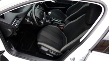Peugeot 308 II SW 1.2 PureTech 130KM 2015 308 .. Panorama .. Ledy .. Nawigacja .. Kamera .. 2 x PDC .. Klimatronik ., zdjęcie 3