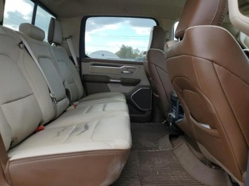  RAM 1500 2021r., Laramie, od ubezpieczalni 5.7 Benzyna 395KM, zdjęcie 8