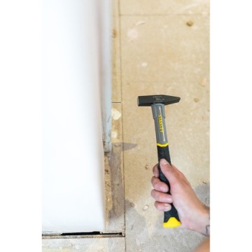 Молоток слесарный Stanley STHT0-51907 F/GLASS 300 г