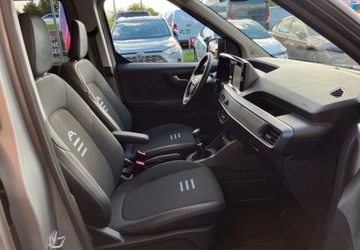 Ford Tourneo Courier II 1.0 EcoBoost 125KM 2024 Ford Tourneo Courier Ford Tourneo Courier 1.0 EcoBoost Active Benzyna 125KM, zdjęcie 17