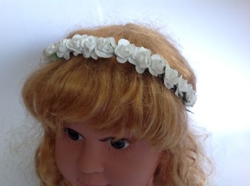 ПОВЯЗКА НА ГОЛОВУ ЦВЕТЫ БЕЛЫЕ РОЗЫ topkids26