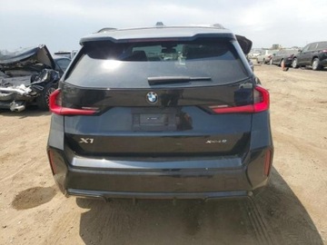 BMW X1 U11 2023 BMW X1 xDrive28i po lekkim gradzie, od ubezpieczyciela 2.0 Benzyna 245KM, zdjęcie 2