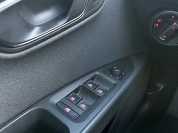 Seat Leon III Hatchback Facelifting 1.5 EcoTSI 130KM 2019 Seat Leon Faktura VAT 23 Gwarancja Tempomat ACC Swiatla LED 1.5, zdjęcie 14