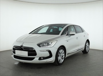 DS 5 Hatchback (Citroen) 2.0 HDi Hybrid4 200KM 2014 Citroen DS5 Hybrid4 Airdream, 197 KM, 4X4, zdjęcie 1