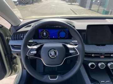 Skoda Superb III Kombi Facelifting 1.5 TSI 150KM 2024 Skoda Superb Skoda superb IV Combi 1.5 Hybryda Plug-in 204KM, zdjęcie 16