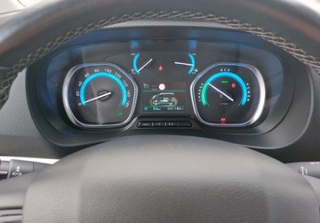 Peugeot Traveller Compact Elektryczny 50 kWh 136KM 2023 Peugeot Traveller Long Vip (75 kWh) 11kW RiA Spoticar Elektryczny 136KM, zdjęcie 8