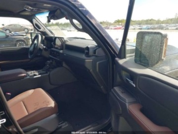 Toyota Land Cruiser VIII 2025 Toyota Land Cruiser 2025 2.4l 2.4 Hybryda 275KM, zdjęcie 9