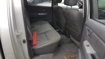 Toyota Hilux VII Podwójna kabina Facelifting 3.0 D-4D 171KM 2012 Toyota Hilux 3.0 Diesel 170 KM, zdjęcie 18
