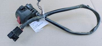 Suzuki Intruder 125 przełacznik prawy