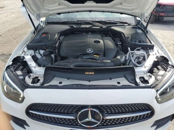 Mercedes Klasa E W214 2023 Mercedes-Benz Klasa E 350 4Matic 2023 2.0l 2.0 Benzyna 255KM, zdjęcie 6