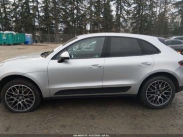 Porsche Macan SUV 2.0 252KM 2018 Porsche Macan 2018 2.0 Benzyna 252KM, zdjęcie 2