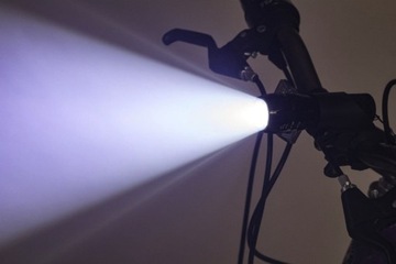 ВЕЛОСИПЕДНАЯ ЛАМПА ВЕЛОСИПЕДНАЯ ФАРА + РУЧКА