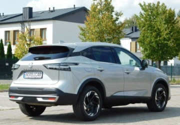Nissan Qashqai III Crossover Facelifting 1.3 DIG-T MHEV 158KM 2025 Nissan Qashqai Gwarancja Fabryczna Bezwypadkowy Stan Nowy 1.3 Benzyna 158KM, zdjęcie 4
