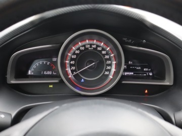 Mazda 3 III Hatchback  2.0 SKYACTIV-G  165KM 2016 Mazda 3 2.0 Skyactiv-G, Salon Polska, Navi, Klima, zdjęcie 10