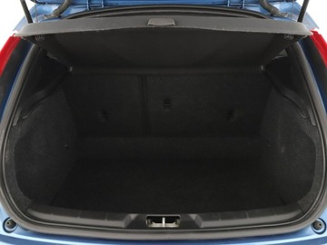 Volvo V40 II 2019 Volvo V40 R-line full LED klima auto navi grzane, zdjęcie 19