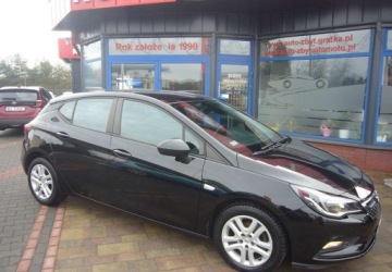 Opel Astra K Hatchback 5d 1.4 Turbo 125KM 2019 Opel Astra Opel Astra K Salon PL - serwis 1.4 Benzyna 125KM, zdjęcie 4