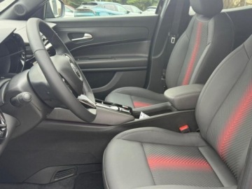 Alfa Romeo Junior SUV 1.2 Hybrid 145KM 2026 ALFA ROMEO Junior Ibrida Suv 1.2 (145KM) 2026, zdjęcie 4