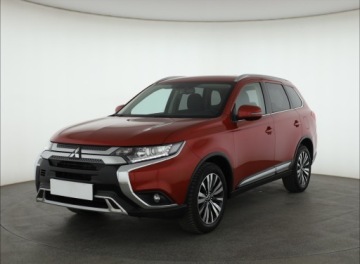 Mitsubishi Outlander III SUV Facelifting 2017 2.0 150KM 2018 Mitsubishi Outlander 2.0, Salon Polska, zdjęcie 1