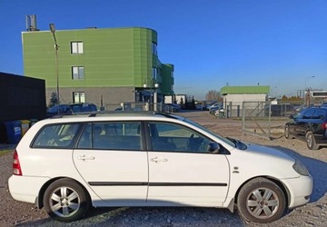 Toyota Corolla IX (E12) Kombi 2.0 D-4D 90KM 2003 Toyota Corolla Toyota Corolla 2.0 D-4D 2.0 Diesel 90KM, zdjęcie 4