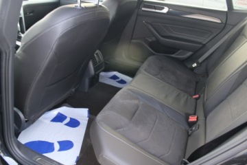 Volkswagen Arteon Fastback Facelifting 2.0 TDI 200KM 2021 Volkswagen Arteon TDI R-LINE Virtual DSG Gwarancja, zdjęcie 15