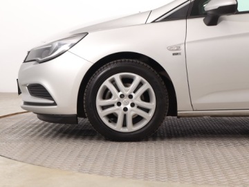 Opel Astra K Hatchback 5d 1.6 CDTI 110KM 2019 Opel Astra 1.6 CDTI, Navi, Klima, Tempomat, zdjęcie 14