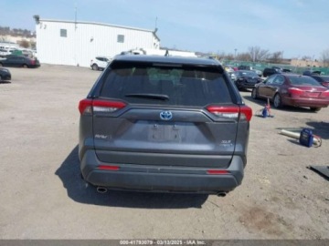 Toyota RAV4 V 2022 Toyota RAV4 2022 Toyota RAV4 Hybrid XLE AWD 2.5 Hybryda 176KM, zdjęcie 5